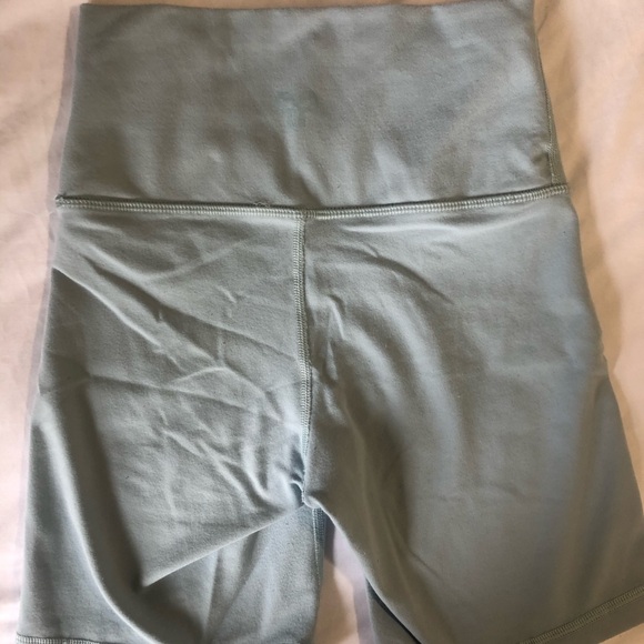 Aritzia TNA Life Leggings - Picture 2 of 4